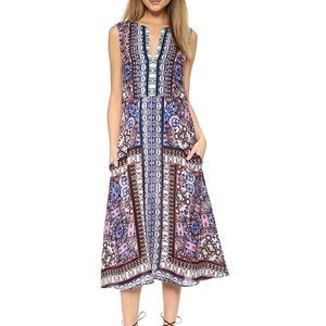 NWT Cynthia Vincent Dress